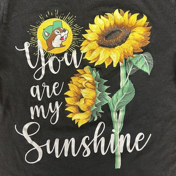 Buc-ee’s Black Yellow "You Are My Sunshine" Sunflowers Graphic T-Shirt Adult MD - Picture 10 of 12